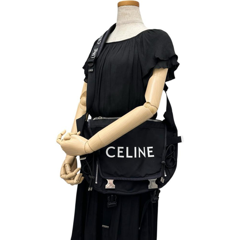 CELINE/セリーヌ】 トレッキング メッセンジャーバッグ メッセンジャー
