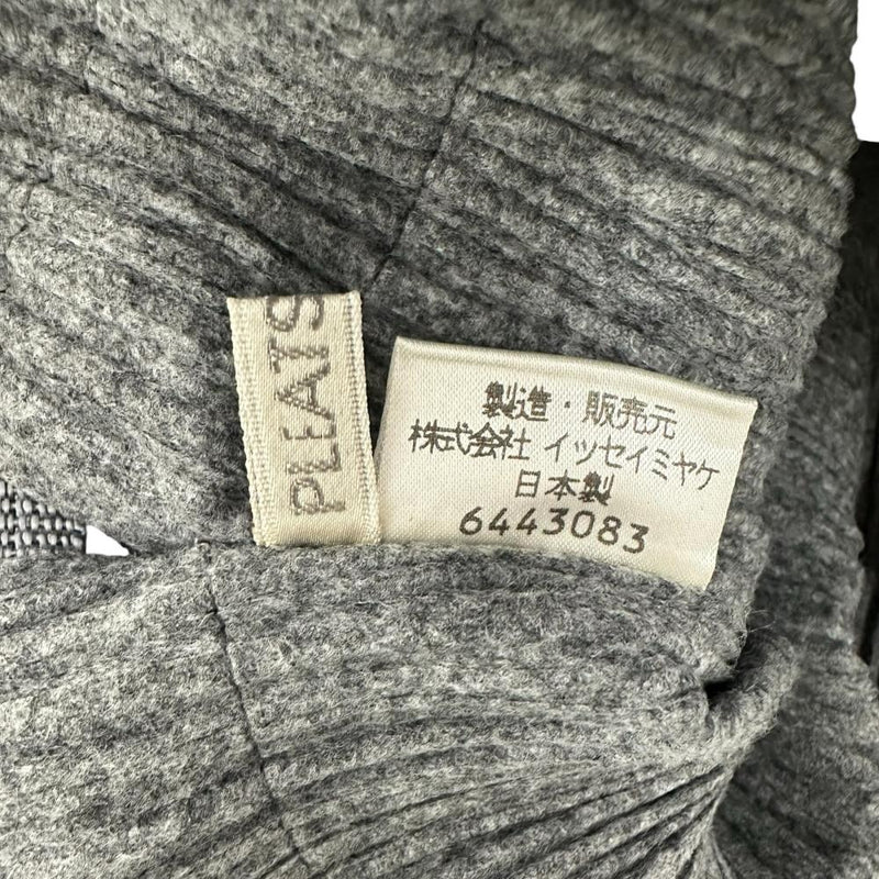 ISSEY MIYAKE/イッセイミヤケ】 プリーツ リュック リュック