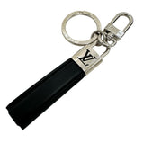 【LOUIS VUITTON/ルイ・ヴィトン】 LV パドロック M00745 ドラゴンヌ キーホルダー メタル/レザー ブラック メンズ【中古】【真子質店】【GD】




【TMax】