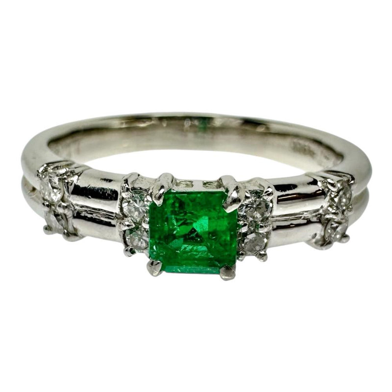 15号 エメラルド 0.27ct ダイヤモンド 計0.17ct リング・指輪 Pt900 