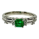 15号 エメラルド 0.27ct ダイヤモンド 計0.17ct リング・指輪 Pt900プラチナ 5.4g レディース
【中古】【真子質店】【NN】




【MoSD】