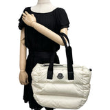 【MONCLER/モンクレール】 CARADOC ハンドバッグ ダウン/ナイロン アイボリー レディース【中古】【真子質店】【BL】




【DTS】