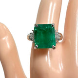 11号 エメラルド 4.05ct ダイヤモンド 計0.26/計0.09ct リング・指輪 Pt900プラチナ 10.2g レディース
【中古】【真子質店】【NN】




【MaMoKMo】