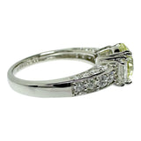 13号 中央ダイヤモンド(LY-SI2-VG-SB) 2.013ct 脇石ダイヤモンド 計0.88ct リング・指輪 Pt900プラチナ 5.8g レディース
【中古】【真子質店】【NN】




【MaDDMa】