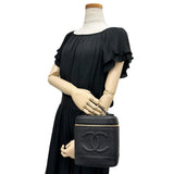【CHANEL/シャネル】 ココマーク バニティバッグ ハンドバッグ 6番台（2000年頃） キャビアスキン ブラック/ゴールド金具 レディース【中古】【真子質店】【BL】




【IxKMi】
