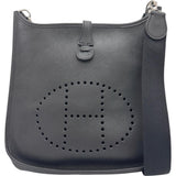 【HERMES/エルメス】 エヴリン1 PM ショルダーバッグ □I刻印（2005年製） トリヨンクレマンス/レザー ブラックレザー/ シルバー金具 レディース【中古】【真子質店】【BL】




【TYMiD】