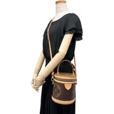 【LOUIS VUITTON/ルイ・ヴィトン】 カンヌ M44603 モノグラムジャイアントリバース 2WAYショルダーバッグ ハンドバッグ PVC/レザー ブラウン/ゴールド金具 レディース【中古】【真子質店】【BL】




【TMaYMo】