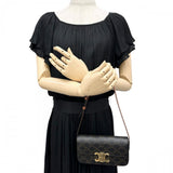 【CELINE/セリーヌ】 トリオンフ クロード 194142CUZ.04LU ワンショルダーバッグ ハンドバッグ PVC ブラウン/ゴールド金具 レディース【中古】【真子質店】【BL】




【IKMiT】