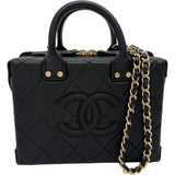 【CHANEL/シャネル】 バニティケース AS3344 マトラッセ ココマーク ショルダーバッグ シリアルプレート カーフ/レザー ブラック/ゴールド金具 レディース【中古】【真子質店】【BL】




【DIMix】