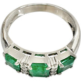 10号 エメラルド 1.06ct ダイヤモンド 0.06ct リング・指輪 Pt900プラチナ 4.4g レディース
【中古】【真子質店】【NN】




【DSMo】