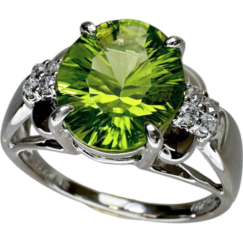15号 ペリドット 3.17ct ダイヤモンド 0.09ct リング・指輪 Pt900