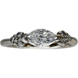 13号 ダイヤモンド(D-VVS2-マーキスカット) 0.30ct ダイヤモンド 0.06ct リング・指輪 Pt950プラチナ 3.7g レディース
【中古】【真子質店】【NN】




【KIMo】