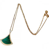 【BVLGARI/ブルガリ】 ディーヴァドリーム マラカイト ダイヤモンド 0.5ct ネックレス K18PGピンクゴールド 18金 9.4g 43.5cm 358893 レディース
【中古】【真子質店】【BL】




【MoMiMiMo】