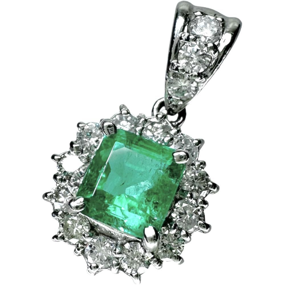 エメラルド 0.80ct ダイヤモンド 0.05ct ペンダントトップ Pt900