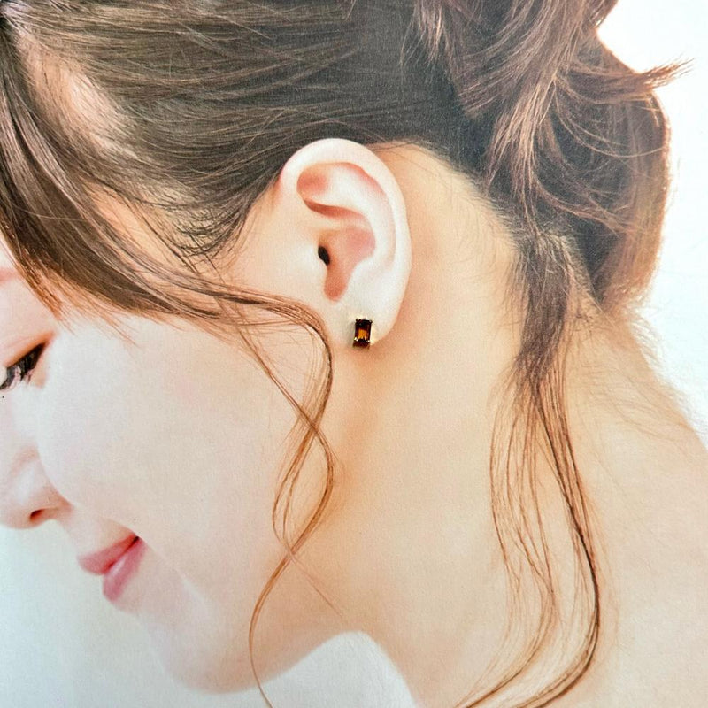 シトリン ピアス K18ゴールド 18金 0.9g レディース
【中古】【真子質店】【NN】




【YS】