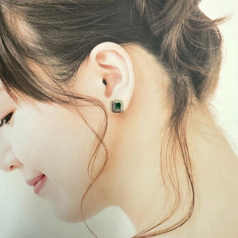 エメラルド 0.30×2ct ダイヤモンド 計0.31×2ct ピアス K18ゴールド 18金 2.7g レディース
【中古】【真子質店】【NN】




【IxxI】