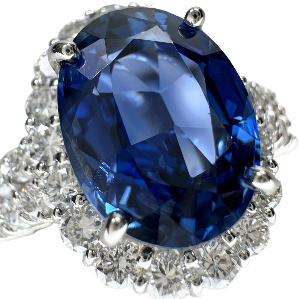 最終特価品 12号 タイ産非加熱サファイア 3.936ct ダイヤモンド