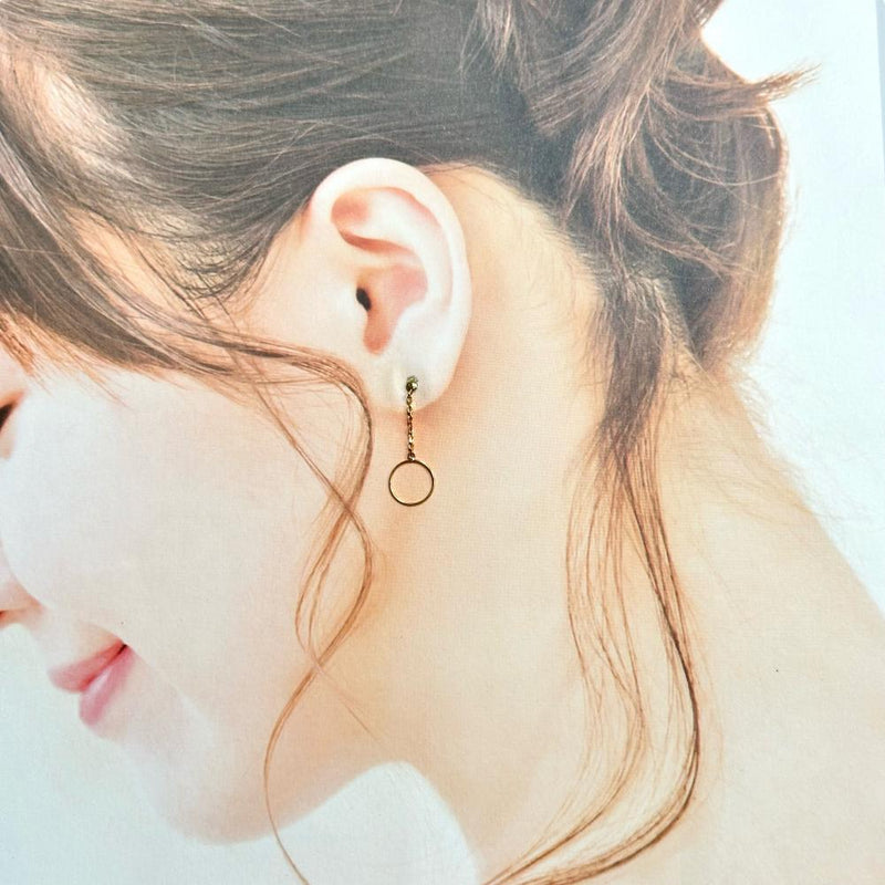 サークル ぶら下がり ピアス K18ゴールド 18金 0.6g レディース
【中古】【真子質店】【NN】




【YY】