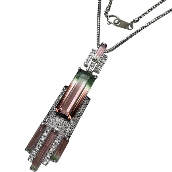 バイカラートルマリン (中央)6.70/計1.85ct ダイヤモンド 計0.30ct ネックレス Pt900プラチナ/Pt850プラチナ 19.4g 50cm レディース
【中古】【真子質店】【NN】




【IIMox】