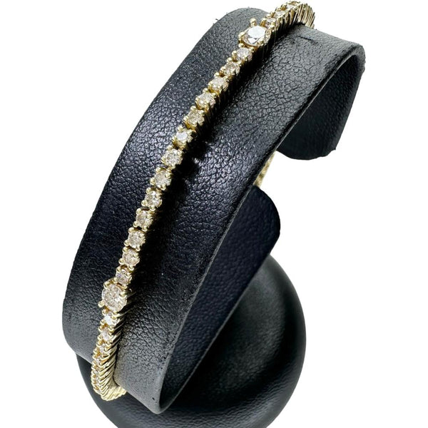 ダイヤモンド 計3.02ct ブレスレット K18ゴールド 18金 10.4g 18cm レディース
【中古】【真子質店】【NN】




【TDMaI】