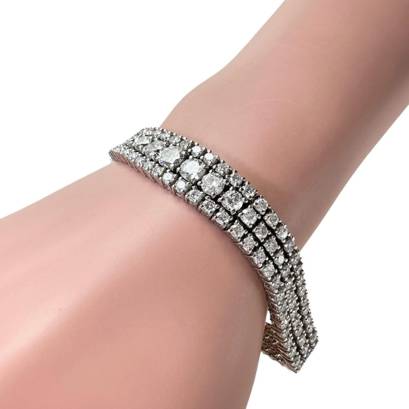 ダイヤモンド 11.25ct ブレスレット Pt850プラチナ 42.1g 17.5cm レディース
【中古】【真子質店】【NN】




【KKxx】