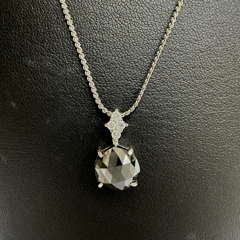 ブラックダイヤモンド 3.65ct ダイヤモンド 計0.14ct ペンダントトップ Pt900プラチナ 2.4g レディース
【中古】【真子質店】【NN】




【ISMi】