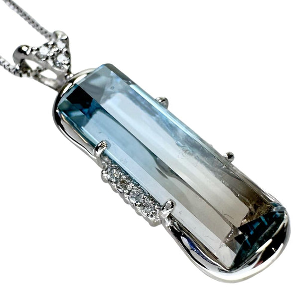 ★★最終特価品 バイカラートパーズ 11.26ct ダイヤモンド 0.12ct ネックレス Pt850プラチナ/Pt900プラチナ 9.0g 45cm レディース
【中古】【真子質店】【NN】




【YSMa】