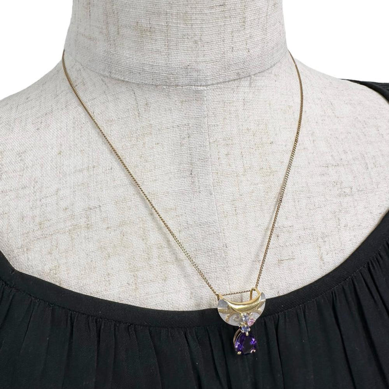 【DESIGNER JEWELRY/作家ジュエリー】 名執左結里 アメジスト 2.31ct マルチストーン 0.19/0.11ct ペンダントトップ K18ゴールド 18金 4.4g レディース
【中古】【真子質店】【NN】




【DMiD】