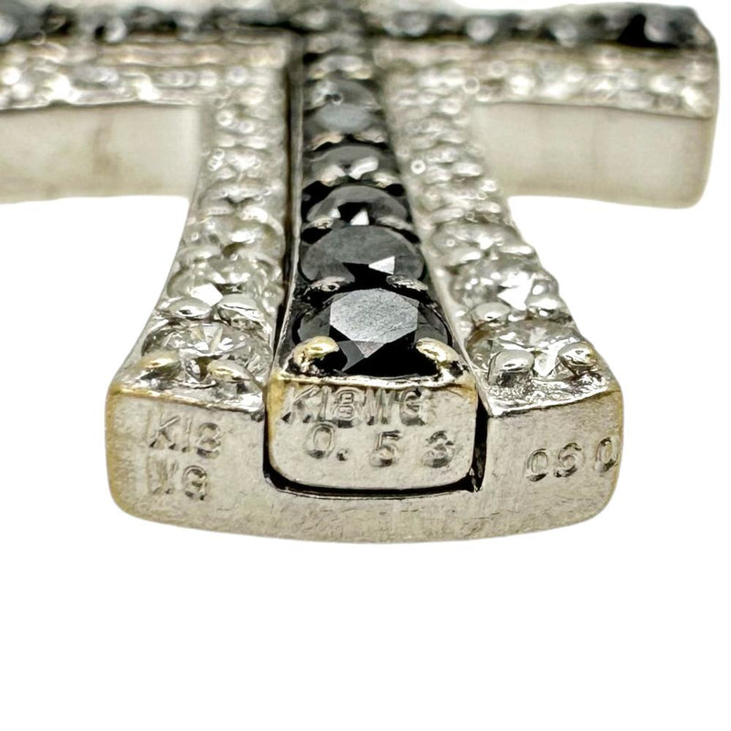 ★★最終特価品 クロス セパレート ダイヤモンド 計0.60ct ブラックダイヤモンド 計0.53ct ネックレス K18WGホワイトゴールド 18金 8.5g 46cm レディース
【中古】【真子質店】【NN】




【IIxx】