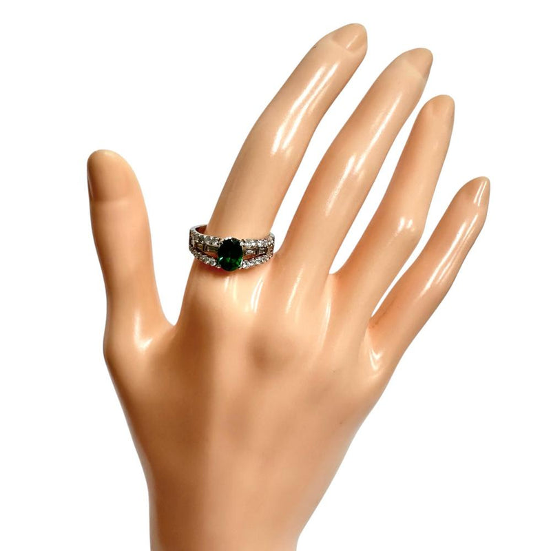 12.5号 エメラルド 0.89ct ダイヤモンド 計0.67ct リング・指輪 Pt900プラチナ 5.7g レディース
【中古】【真子質店】【NN】




【IKMiT】