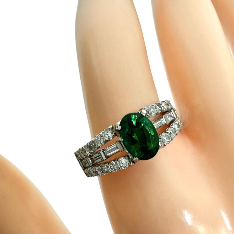 12.5号 エメラルド 0.89ct ダイヤモンド 計0.67ct リング・指輪 Pt900プラチナ 5.7g レディース
【中古】【真子質店】【NN】




【IKMiT】