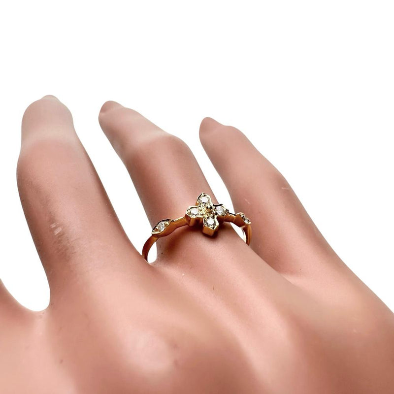12号 クロス ダイヤモンド 計0.20ct リング・指輪 K18ゴールド 18金 1.6g レディース
【中古】【真子質店】【NN】




【TMaI】