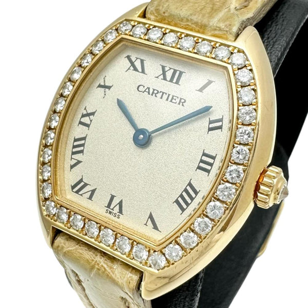 【CARTIER/カルティエ】 トーチュ ダイヤベゼル 1945 腕時計 K18YGイエローゴールド/レザー クオーツ シルバー文字盤/ベージュ革 レディース
【中古】【真子質店】【BL】




【KKII】