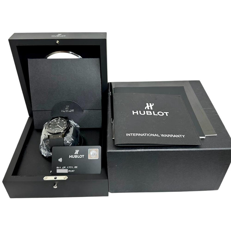 【HUBLOT/ウブロ】 クラシックフュージョン ブラックマジック 511.CM.1771.RX  腕時計 セラミック/ラバー 自動巻き/オートマ 黒文字盤/黒ラバーベルト メンズ
【中古】【真子質店】【BL】




【MoMoxx】