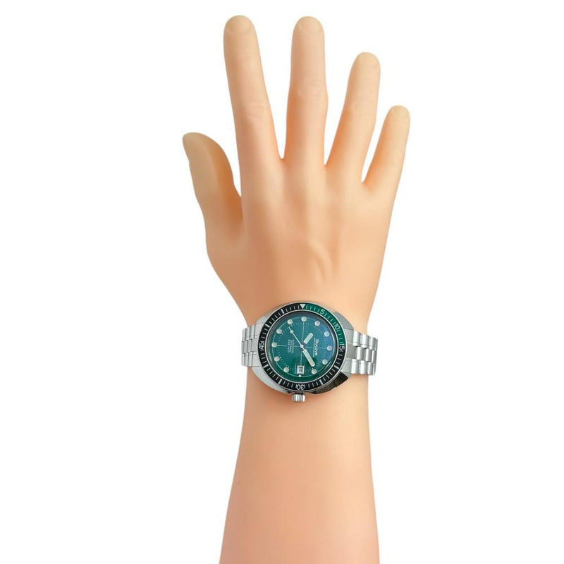 【BULOVA ACCUTRON/ブローバ・アキュトロン】 96B322 オ－シャノグラファー Devil Diver 腕時計 ステンレススチール 自動巻き/オートマ 緑文字盤/シルバーバンド/黒緑ベゼル メンズ 【中古】【真子質店】【GD】 【DTS】