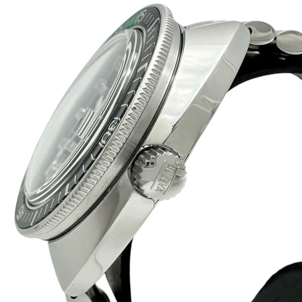 【BULOVA ACCUTRON/ブローバ・アキュトロン】 96B322 オ－シャノグラファー Devil Diver 腕時計 ステンレススチール 自動巻き/オートマ 緑文字盤/シルバーバンド/黒緑ベゼル メンズ 【中古】【真子質店】【GD】 【DTS】