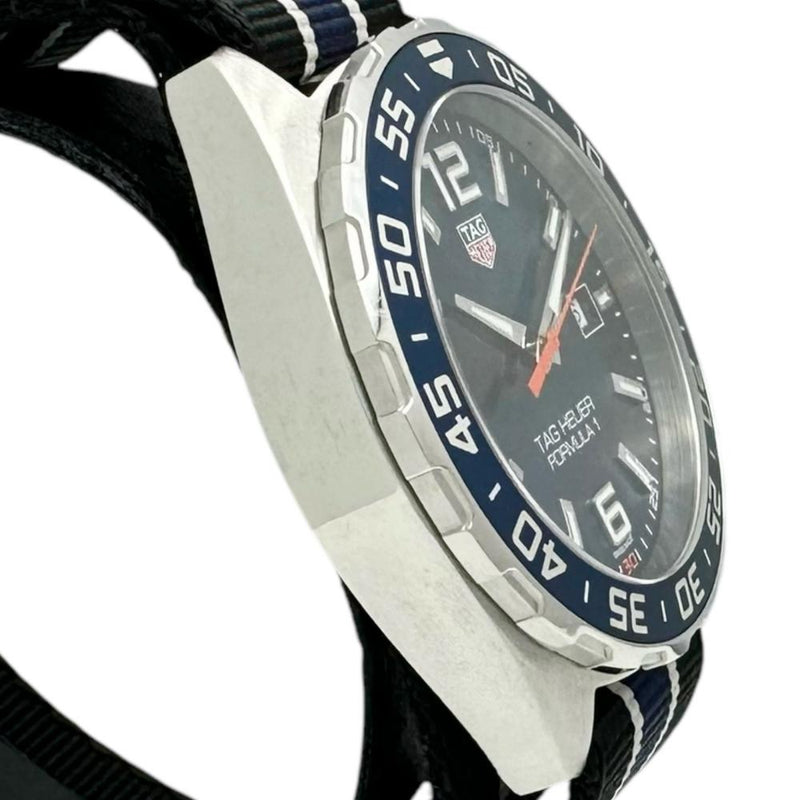 【TAG HEUER/タグホイヤー】 フォーミュラ1 WAZ1010  腕時計 ステンレススチール/ナイロン クオーツ 紺文字盤/黒紺ナイロンベルト メンズ
【中古】【真子質店】【GD】




【KDMi】