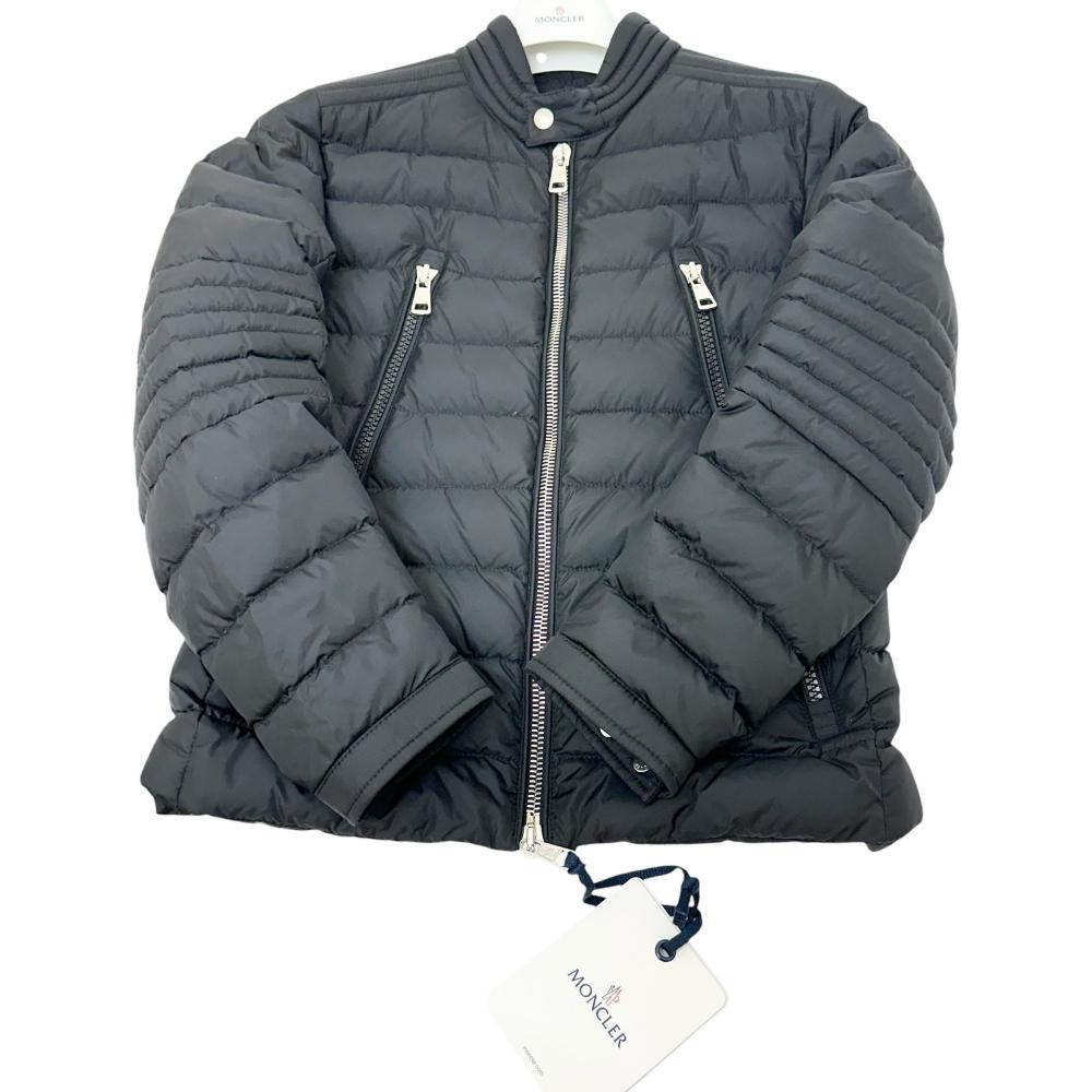 【MONCLER/モンクレール】 AMIOT/アミオ 68352 ショート　ライダース ダウンジャケット ダウン/ナイロン ブラック メンズ【中古】【真子質店】【GD】




【Moxx】