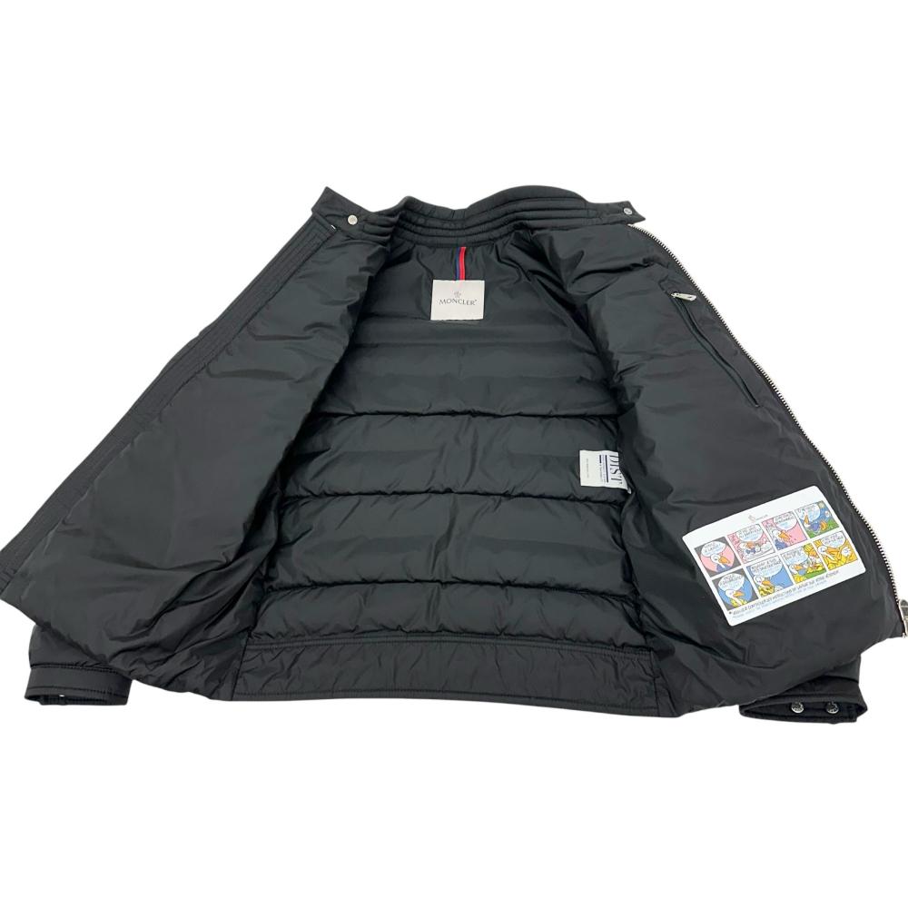 【MONCLER/モンクレール】 AMIOT/アミオ 68352 ショート　ライダース ダウンジャケット ダウン/ナイロン ブラック メンズ【中古】【真子質店】【GD】




【Moxx】