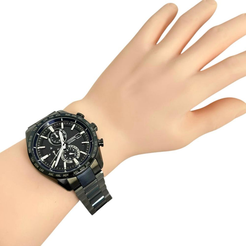 【CITIZEN/シチズン】 アテッサ　 AT8187-75E  35周年記念モデル 腕時計/チタン(黒) ソーラー電波 黒ラメ文字盤 メンズ
【中古】【真子質店】【GD】




【YYx】