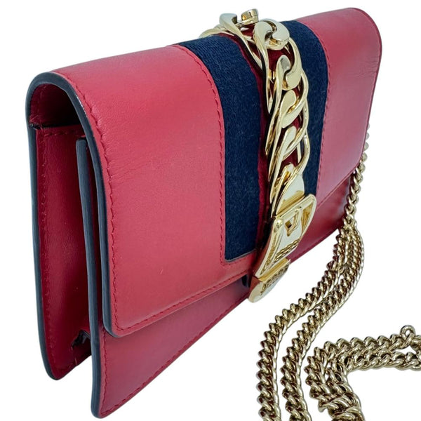 【GUCCI/グッチ】 シルヴィ チェーンショルダー 494646 ミニバッグ ショルダーバッグ レザー 赤レザー レディース【中古】【真子質店】【GD】




【MoIK】