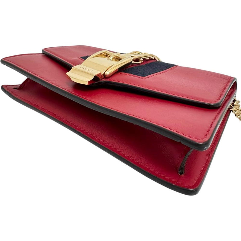 【GUCCI/グッチ】 シルヴィ チェーンショルダー 494646 ミニバッグ ショルダーバッグ レザー 赤レザー レディース【中古】【真子質店】【GD】




【MoIK】