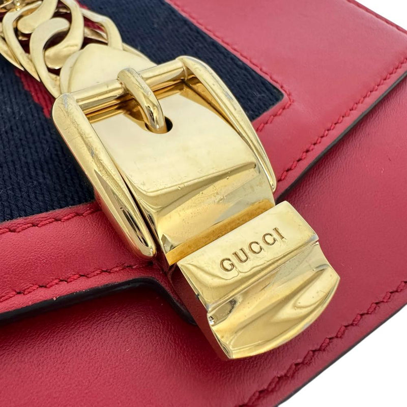 【GUCCI/グッチ】 シルヴィ チェーンショルダー 494646 ミニバッグ ショルダーバッグ レザー 赤レザー レディース【中古】【真子質店】【GD】




【MoIK】
