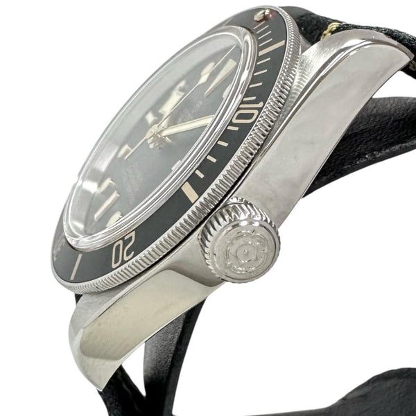 【TUDOR/チューダー/チュードル】 ブラックベイ58 79030N 保証書/ギャラ/箱付き 腕時計 ステンレススチール/ナイロン 自動巻き/オートマ 黒文字盤/黒ナイロンベルト メンズ
【中古】【真子質店】【GD】




【MaxMaY】