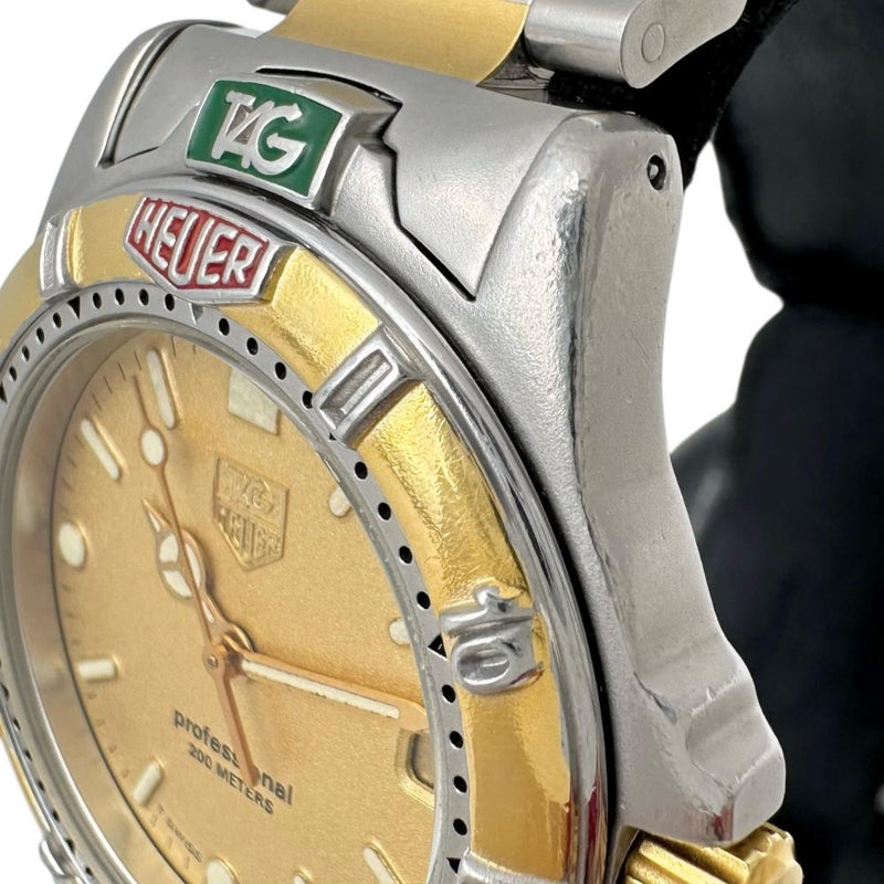 【TAG HEUER/タグホイヤー】 プロフェッショナル 995.413 腕時計 ステンレススチール/GP クオーツ ゴールド文字盤/シルバーケース/コンビベルト メンズ
【中古】【真子質店】【NN】




【MaMix】