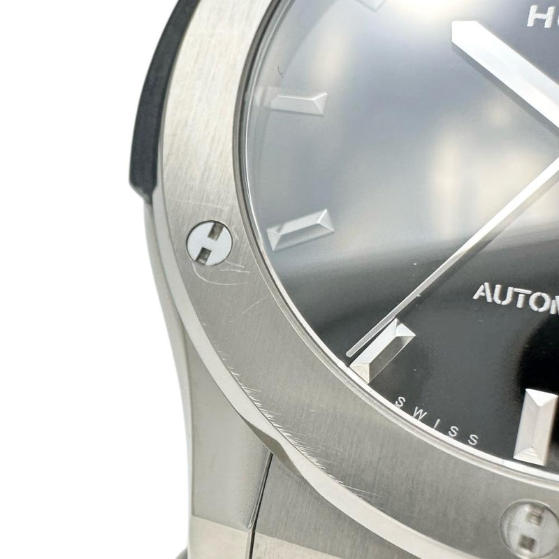 【HUBLOT/ウブロ】 542.NX.1270.RX クラシックフュージョン 裏スケルトン 腕時計 チタン/ラバー 自動巻き/オートマ ブラック文字盤/ブラックラバーベルト メンズ
【中古】【真子質店】【BL】




【MaSxMo】