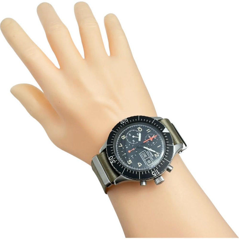 【Sinn/ジン】 156.B ミリタリー クロノ 腕時計 ステンレススチール/ナイロン 自動巻き/オートマ ブラック文字盤/ベージュ社外ベルト メンズ 【中古】【真子質店】【GD】 【TTxx】