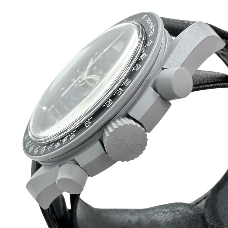 【Swatch/スウォッチ】 S033M100 OMEGAコラボ スピードマスター 腕時計 プラスチック/ナイロン クオーツ 黒文字盤/グレーケース/黒ナイロンベルト メンズ
【中古】【真子質店】【NN】




【TxS】