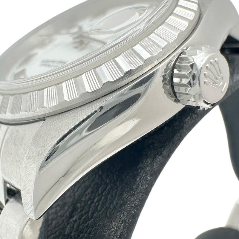 【ROLEX/ロレックス】 パーペチュアルデイト 79240 保有り ローマンインデックス 腕時計 ステンレススチール 自動巻き/オートマ F番（(2004年) ホワイト文字盤/シルバーベルト レディース
【中古】【真子質店】【BL】




【DMoIx】
【ex】