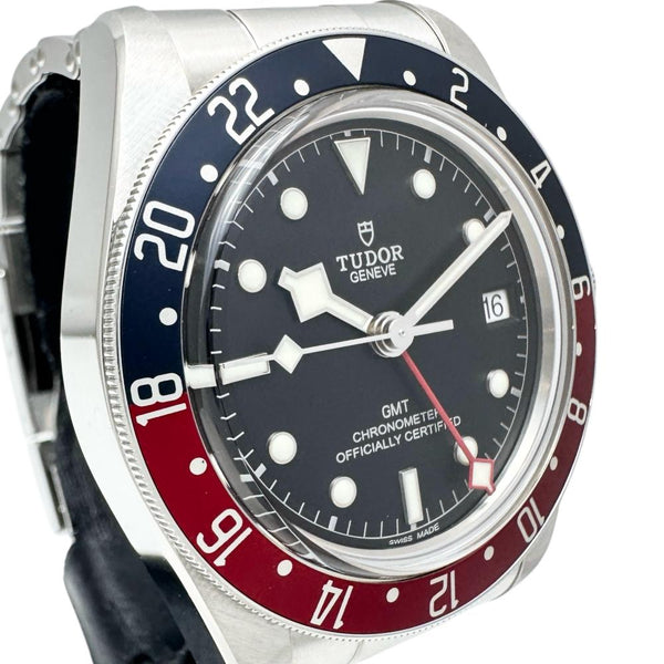 【TUDOR/チューダー/チュードル】 ブラックベイ GMT 79830RB 保証書/ギャラ/箱付き 腕時計 ステンレススチール 自動巻き/オートマ ブラック文字盤/ネイビーレッドベゼル/シルバーベルト メンズ
【中古】【真子質店】【BL】




【MaMoMaI】
